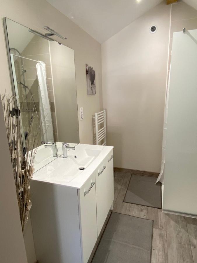 Chambre Privative Chez Toutoune Fontainebrux Екстериор снимка